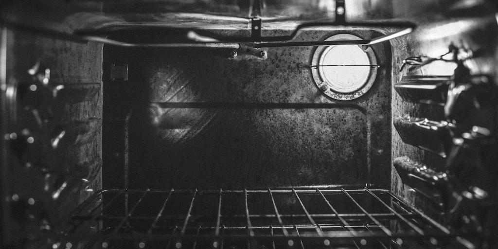 come pulire il forno