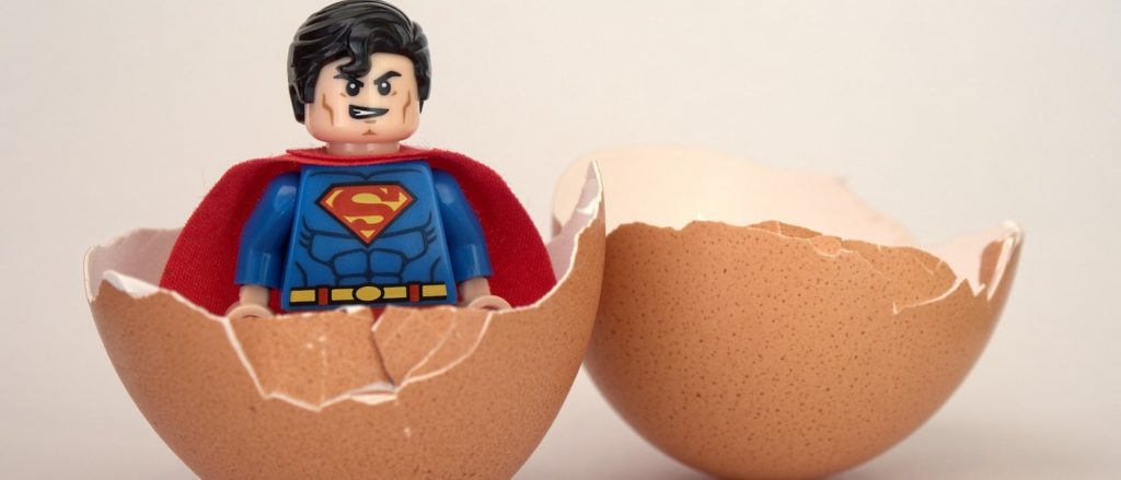 gusci d'uovo con lego
