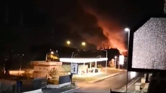 Incendio al collatino Roma