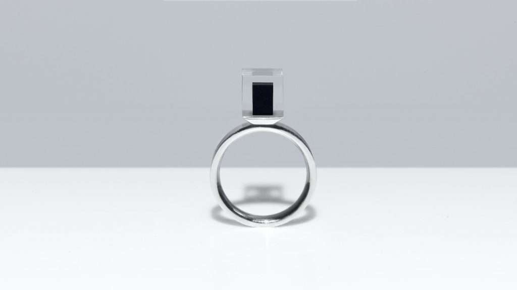 Smog-Free Tower gioiello